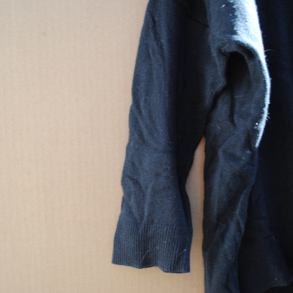 Black ny&co sweater - Picture 3 of 4